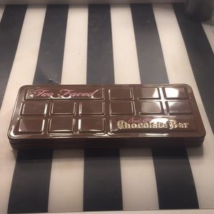 Like new, barely used semi-sweet chocolate bar